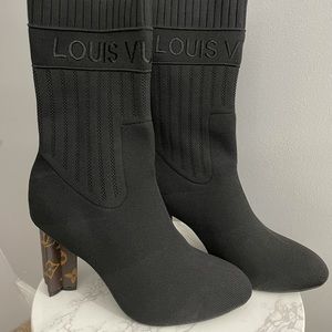 Black Sock Boots